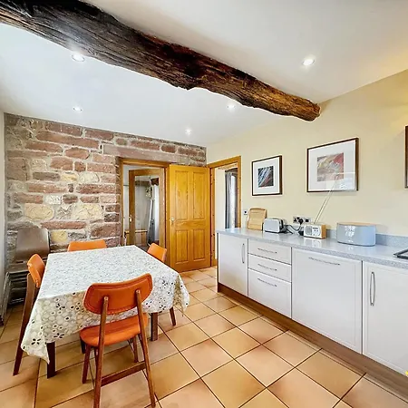 Feriehus Pennine Pathway,